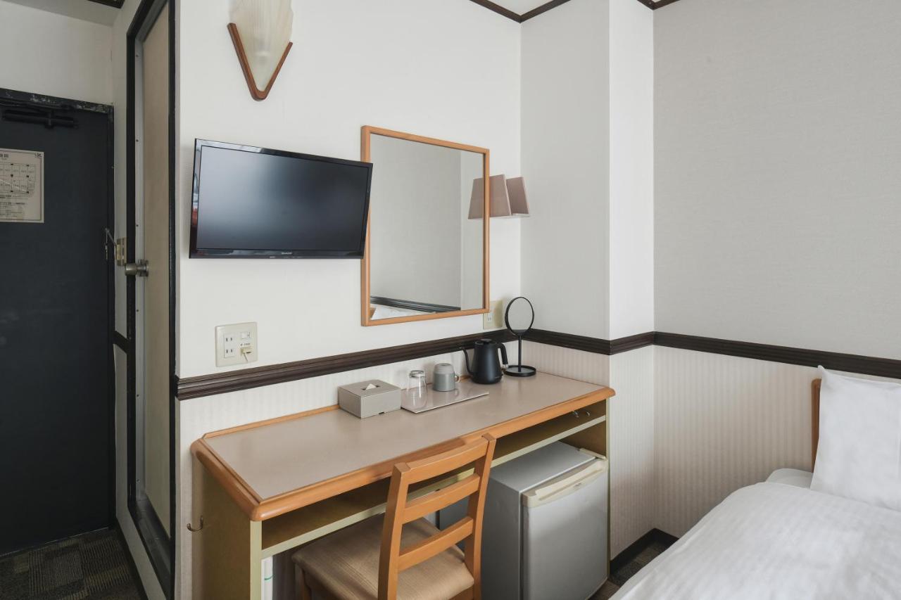 Vessel Inn Asakusa Tsukuba Express Präfektur Tokio Exterior foto